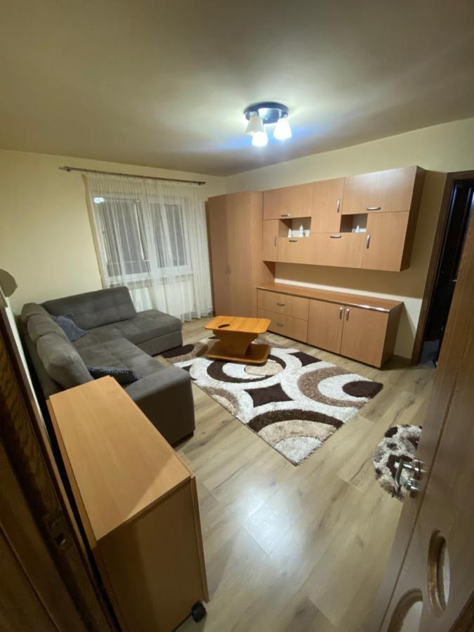 Apartament Regim Hotelier Deva Exterior photo
